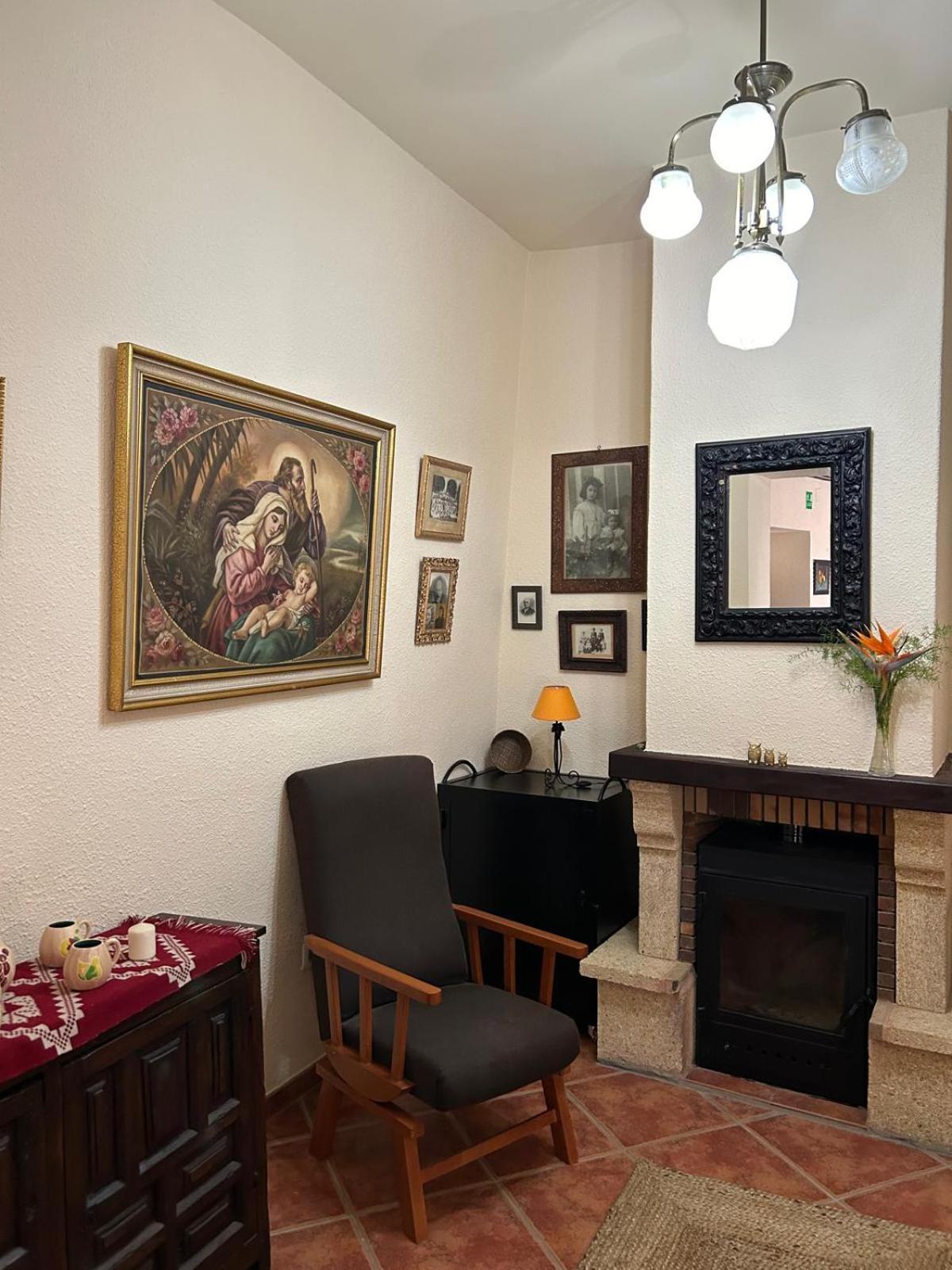 Casa Rural Tita Sacramento Hornachos Eksteriør bilde