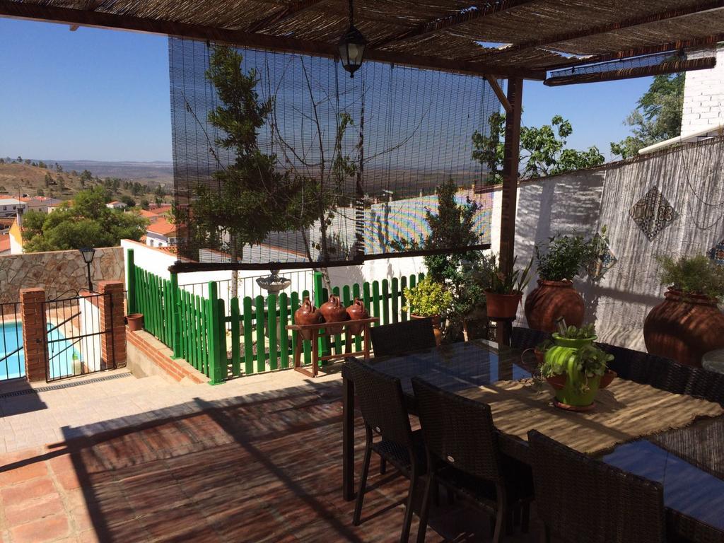 Casa Rural Tita Sacramento Hornachos Eksteriør bilde