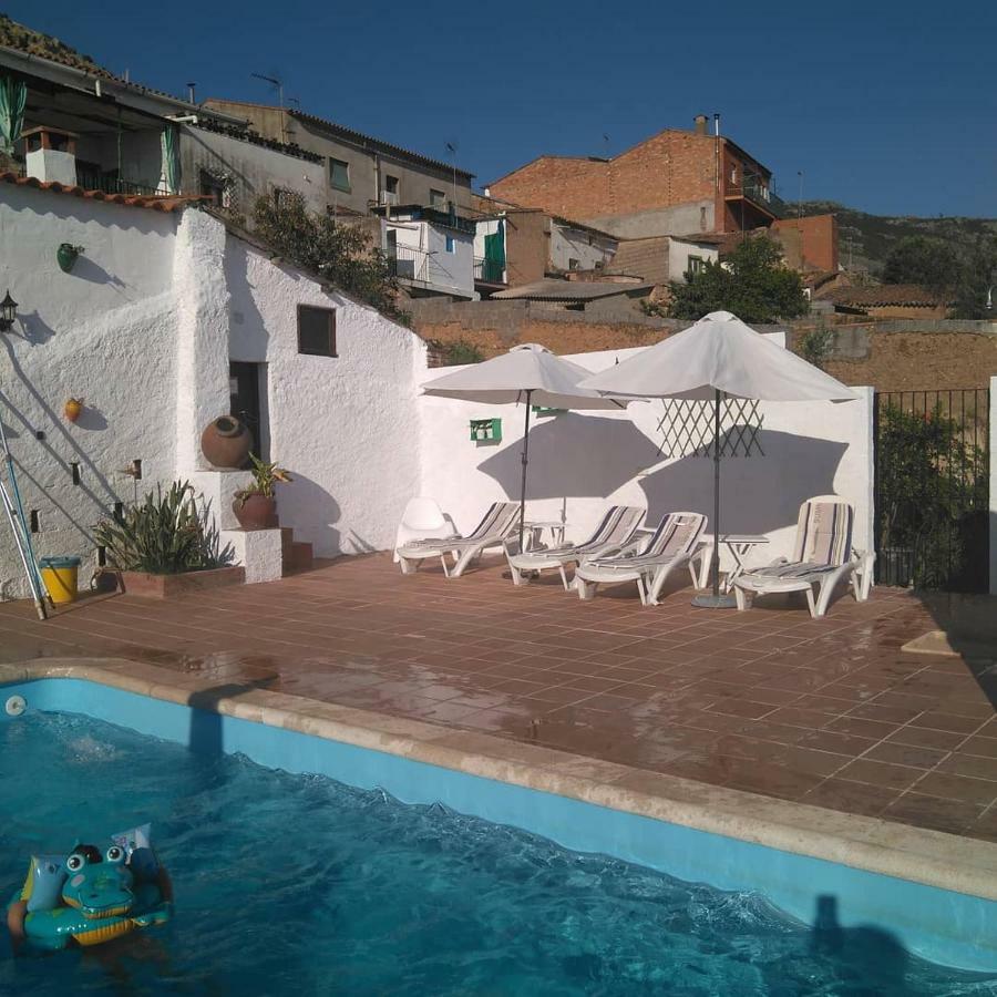 Casa Rural Tita Sacramento Hornachos Eksteriør bilde